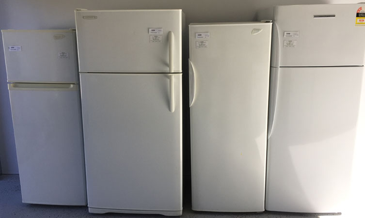 medium fridges group